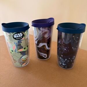 NWT Tervis 16 oz Tumblers with Lids Set of 3
